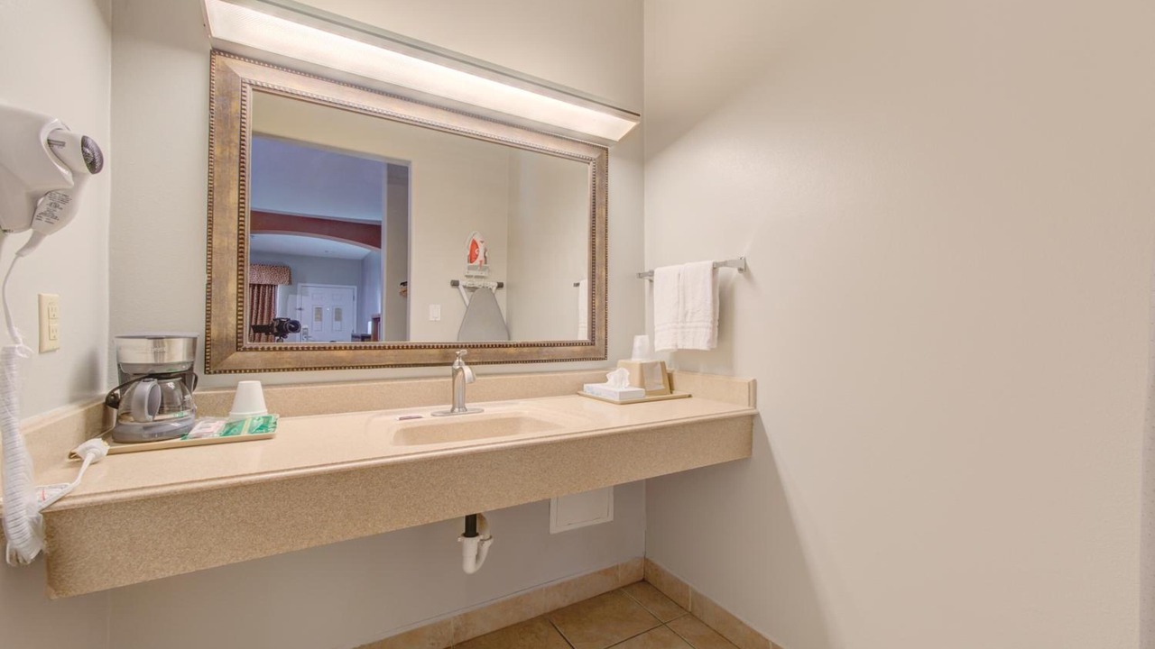 Photo of Bathroom in Weslaco