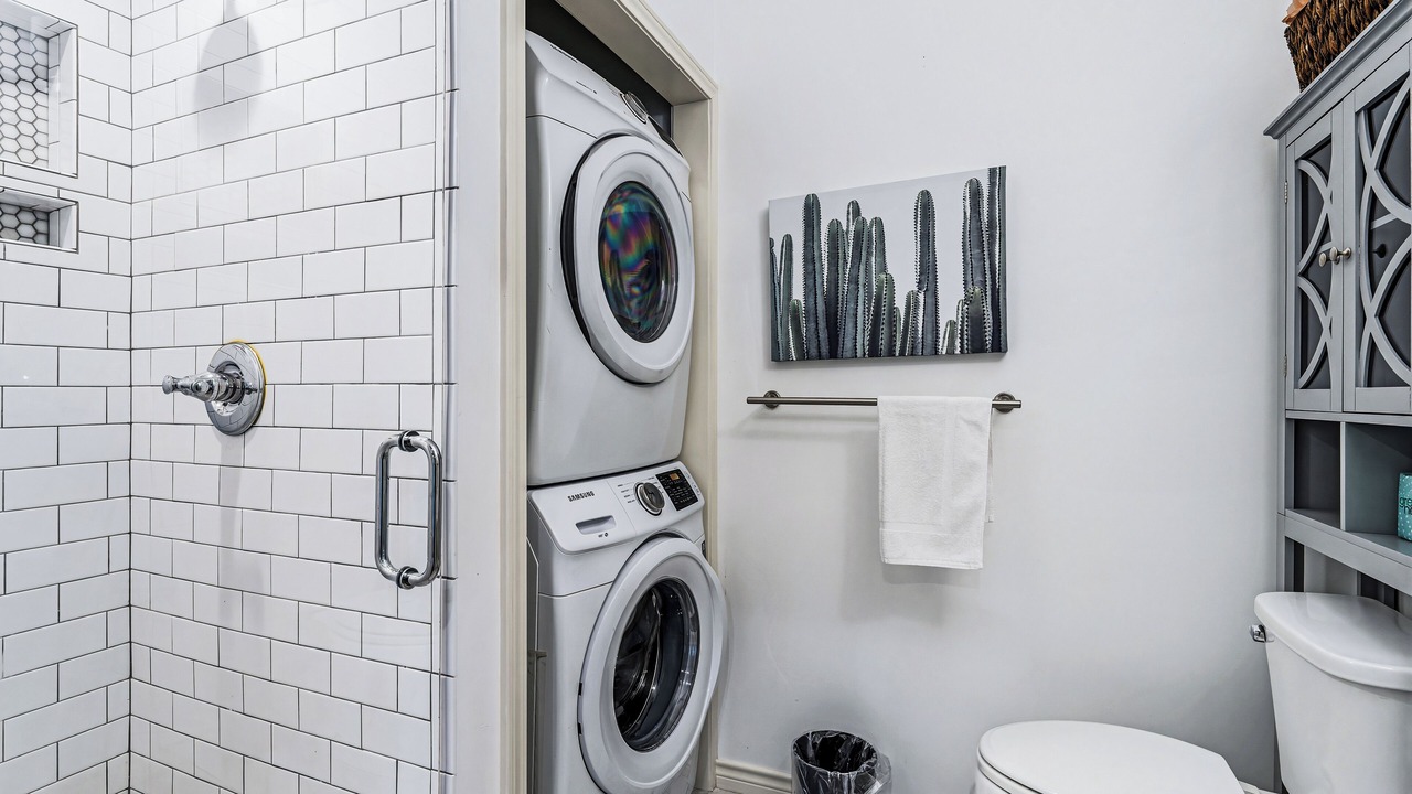 Photo of Bathroom in Oak Lawn