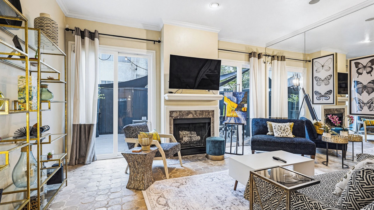 Photo of Livingroom in Oak Lawn