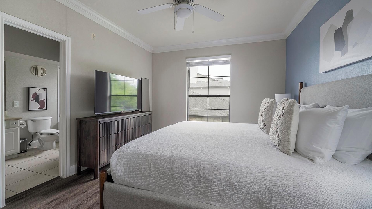 Photo of Bedroom in West Oak Hill