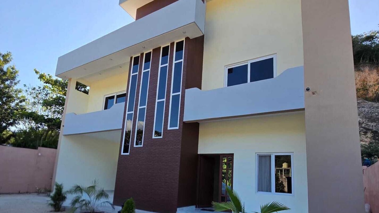 Photo of Outdoor in Flores
