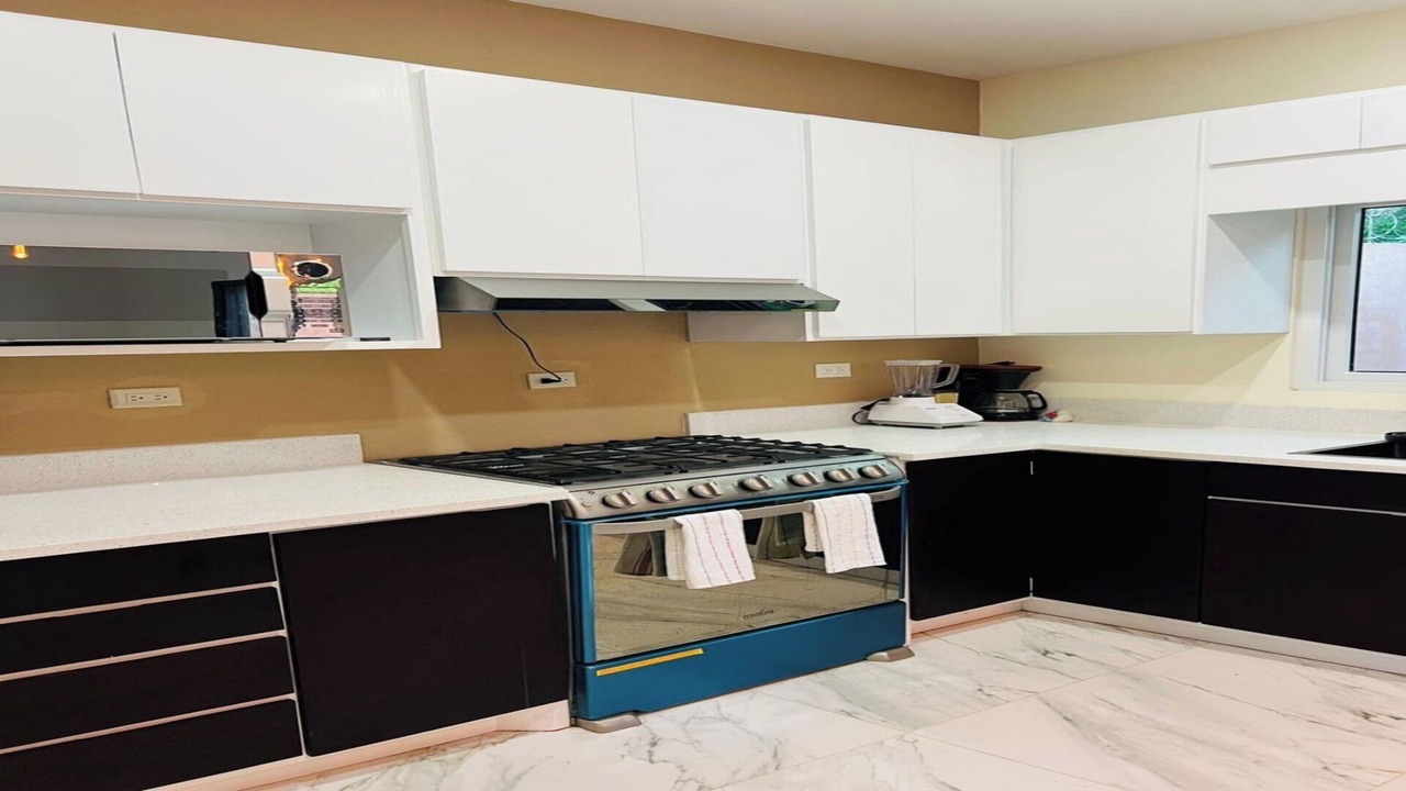 Photo of Kitchen in Flores