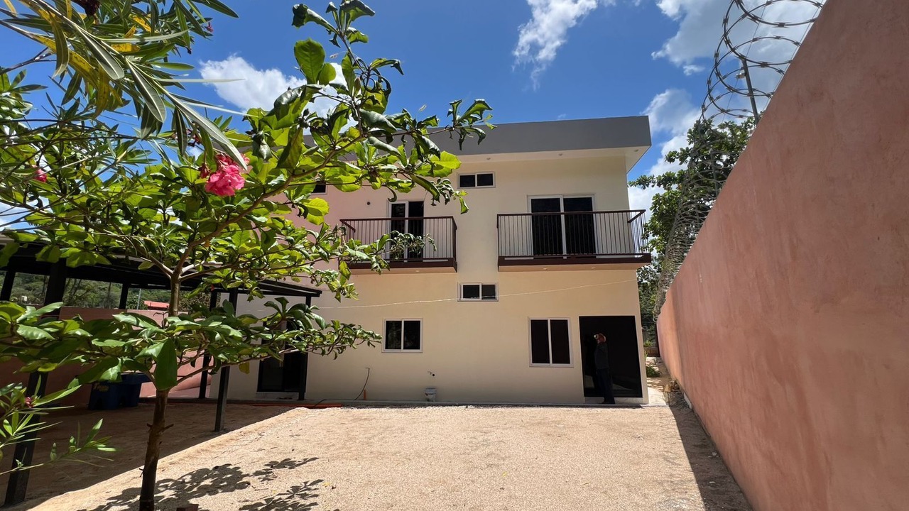 Photo of Outdoor in Flores