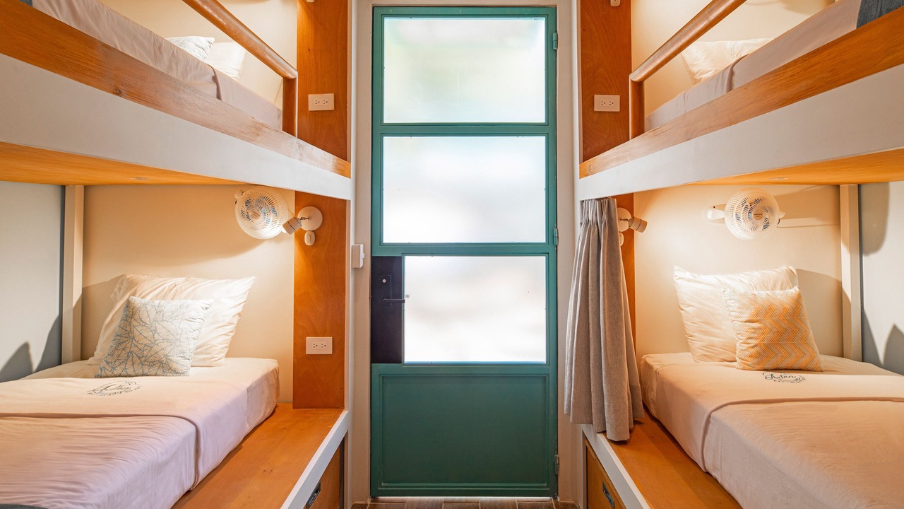 Photo of Bedroom in Flores