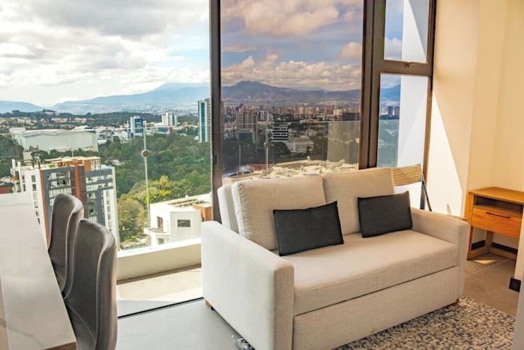 Photo of Livingroom in Zona 15