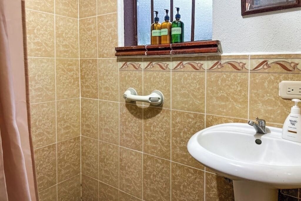 Photo of Bathroom in El Nuevo Palmar