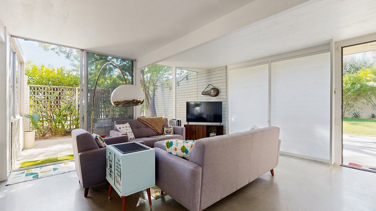Photo of Livingroom in Palm Springs