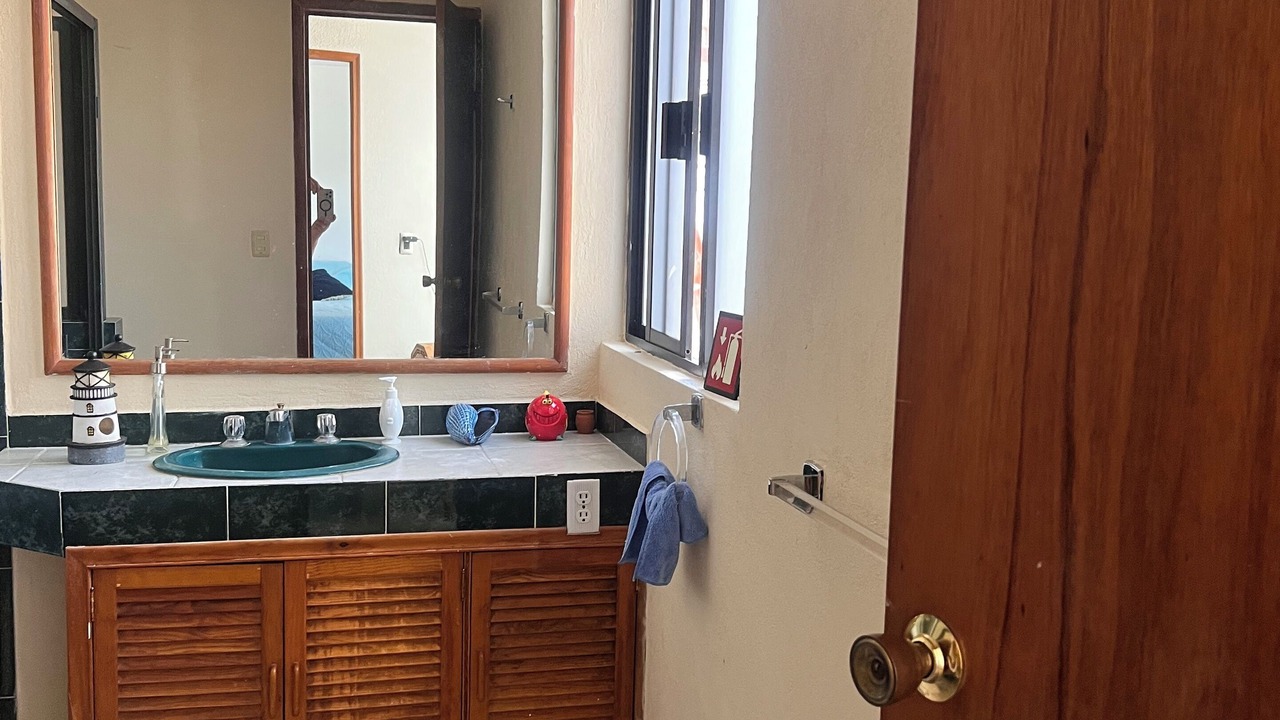 Photo of Bathroom in San Francisco Culhuacan