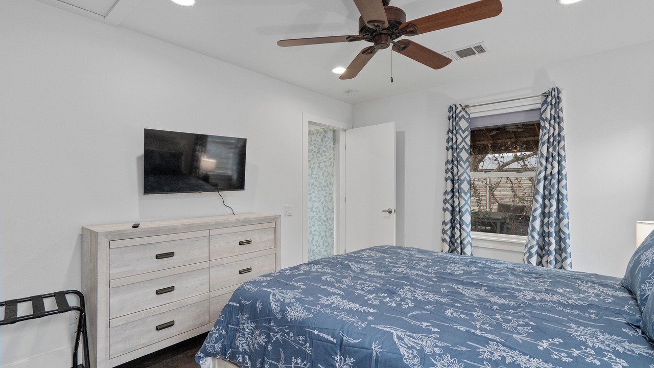 Photo of Bedroom in Crestview