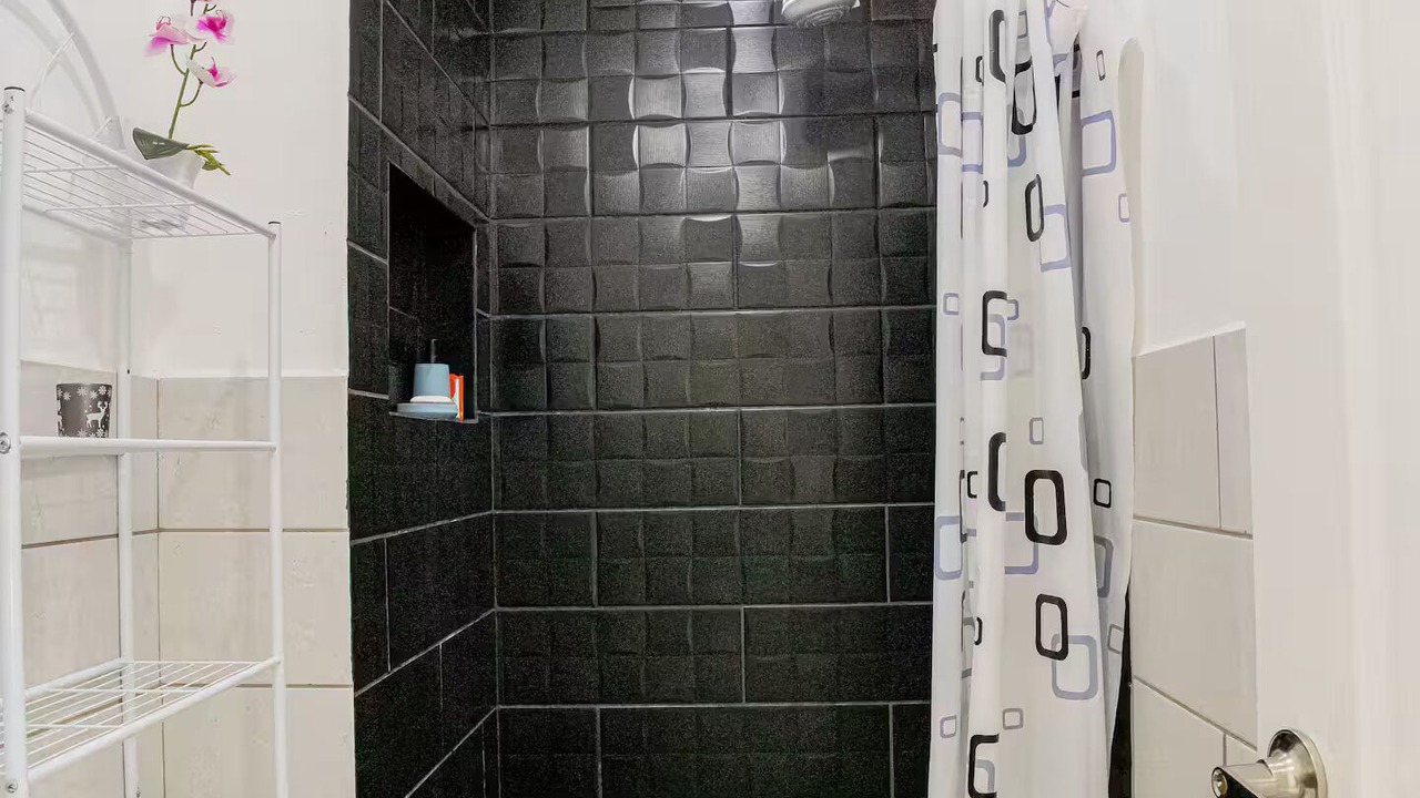 Photo of Bathroom in Quetzaltenango
