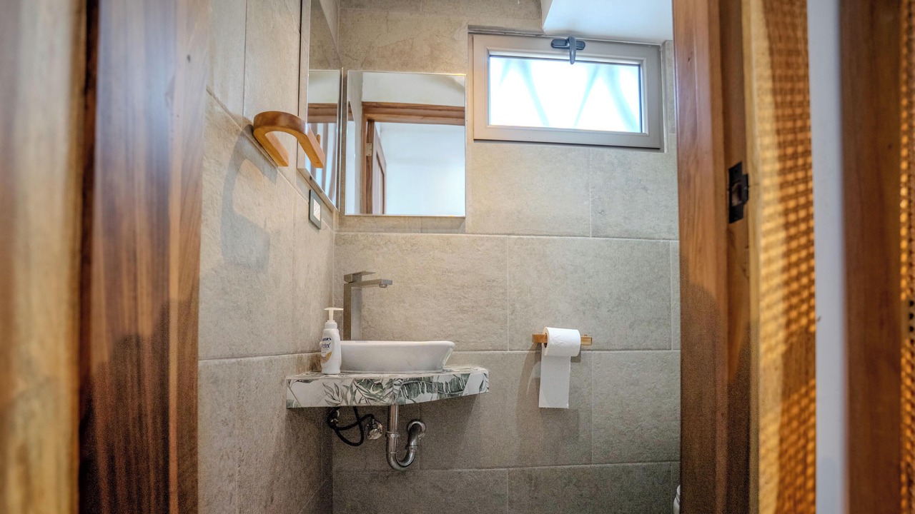 Photo of Bathroom in El Paredon