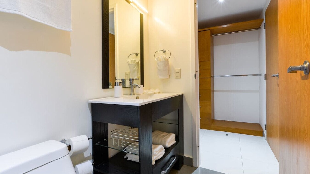 Photo of Bathroom in Monterrey Centro