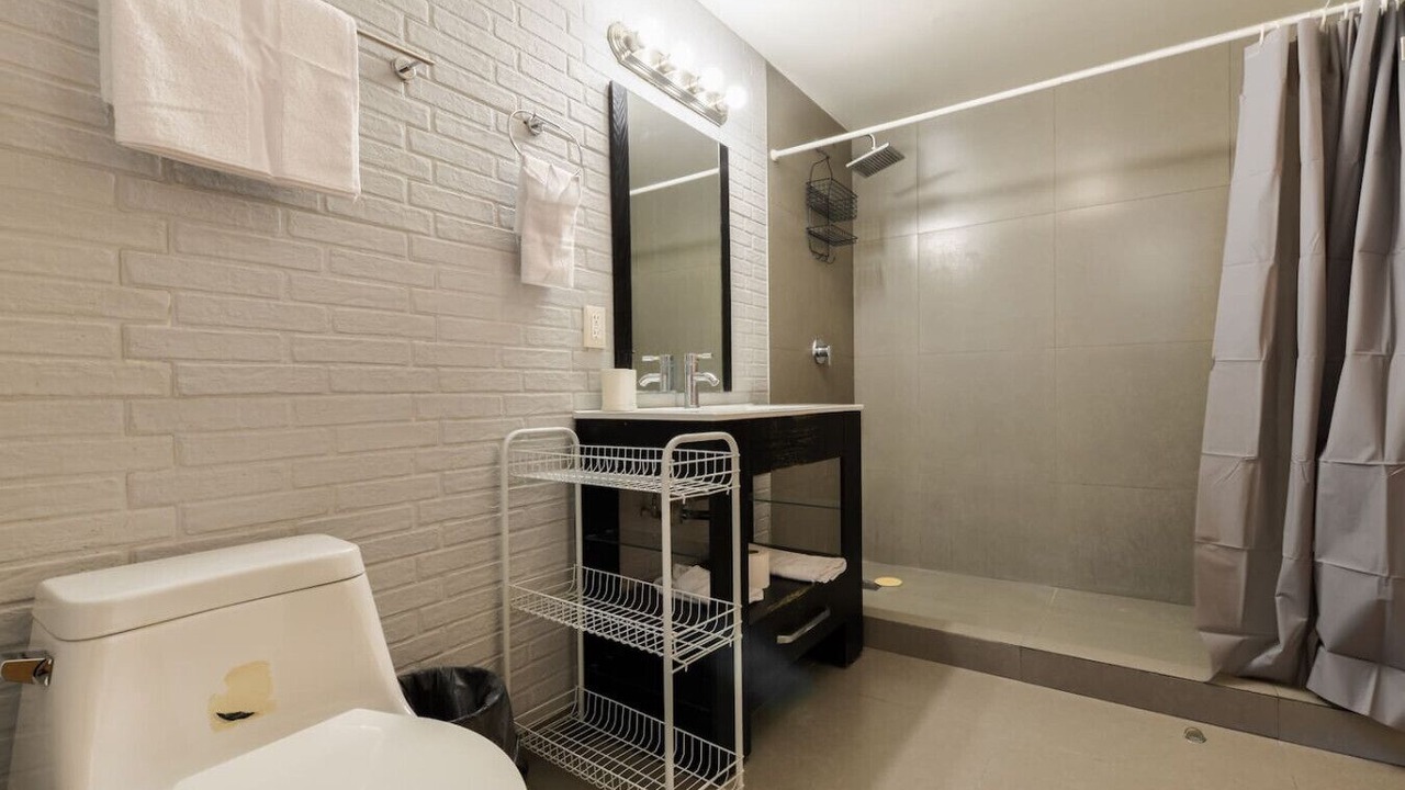 Photo of Bathroom in Monterrey Centro