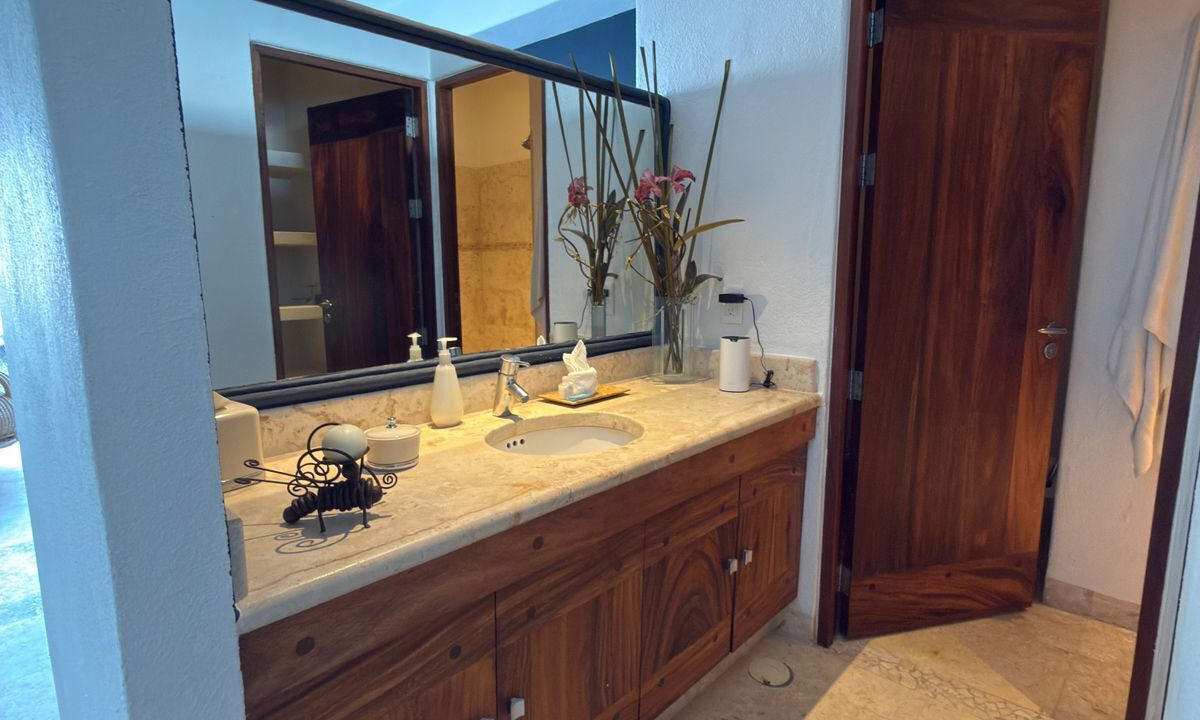 Photo of Bathroom in Granjas del Marques