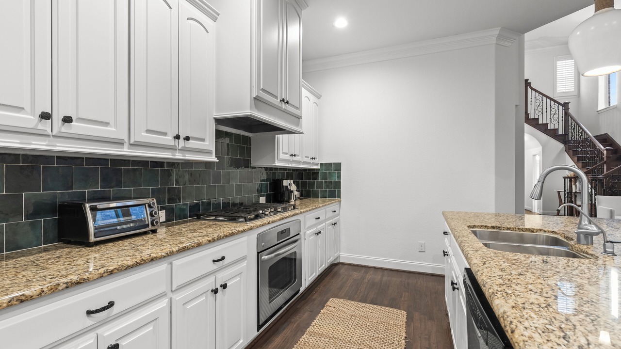 Photo of Kitchen in Las Colinas