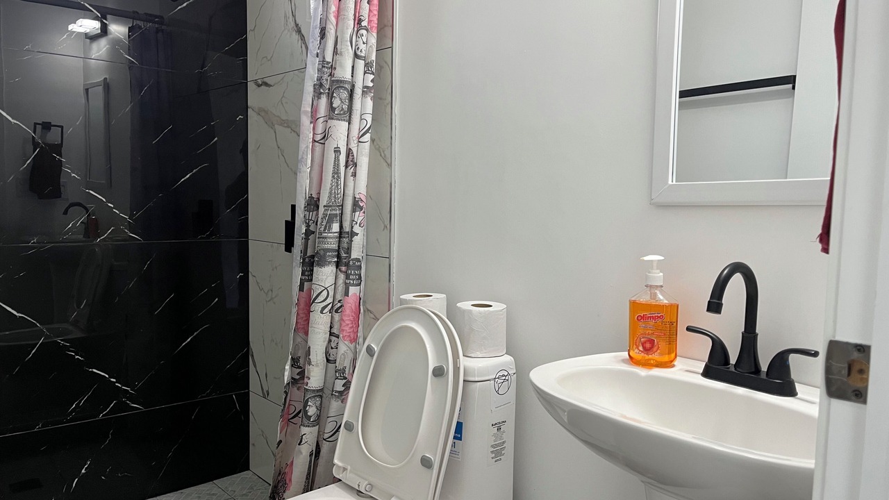 Photo of Bathroom in Panajachel