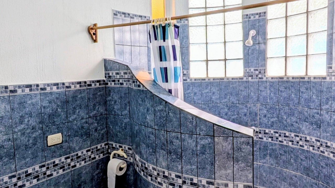 Photo of Bathroom in Iztapa