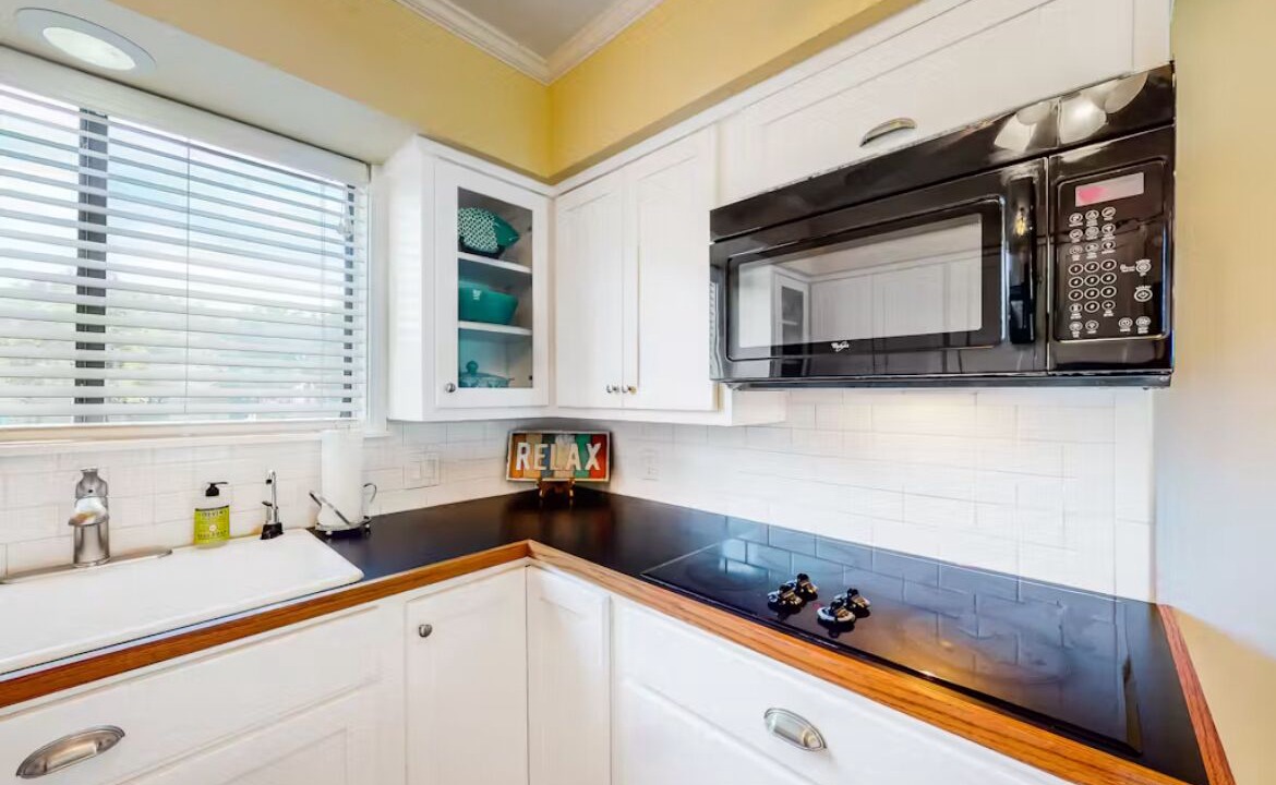 Photo of Kitchen in Horseshoe Bay