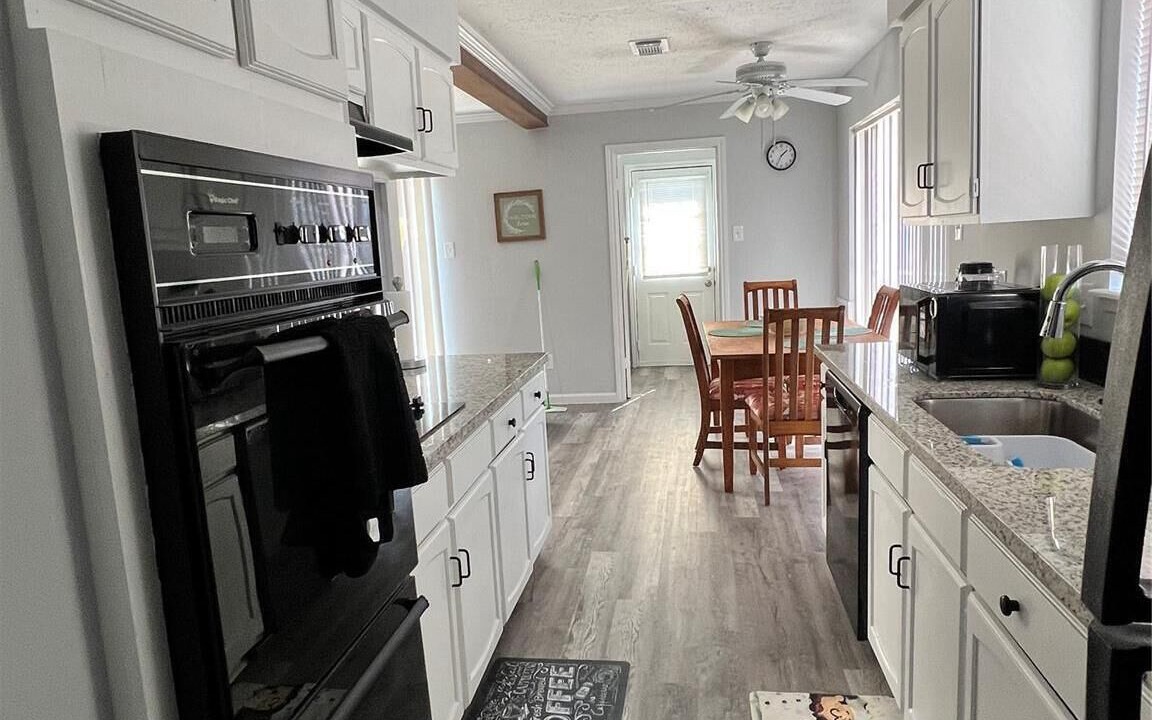Photo of Kitchen in Meadows Place