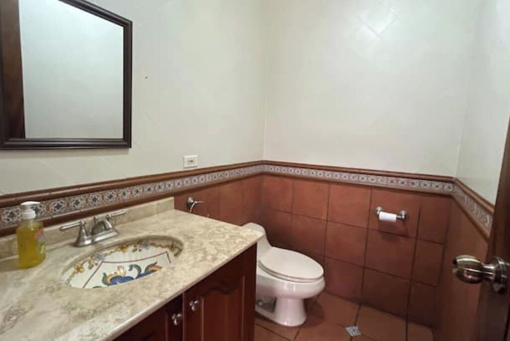 Photo of Bathroom in Antigua Guatemala
