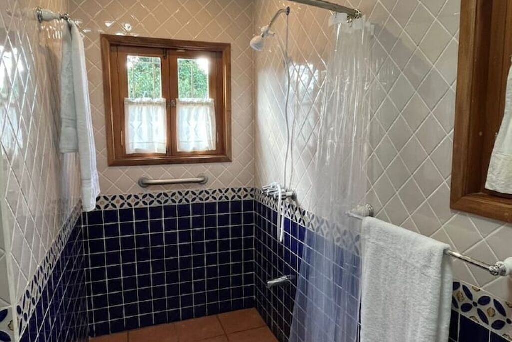 Photo of Bathroom in Antigua Guatemala