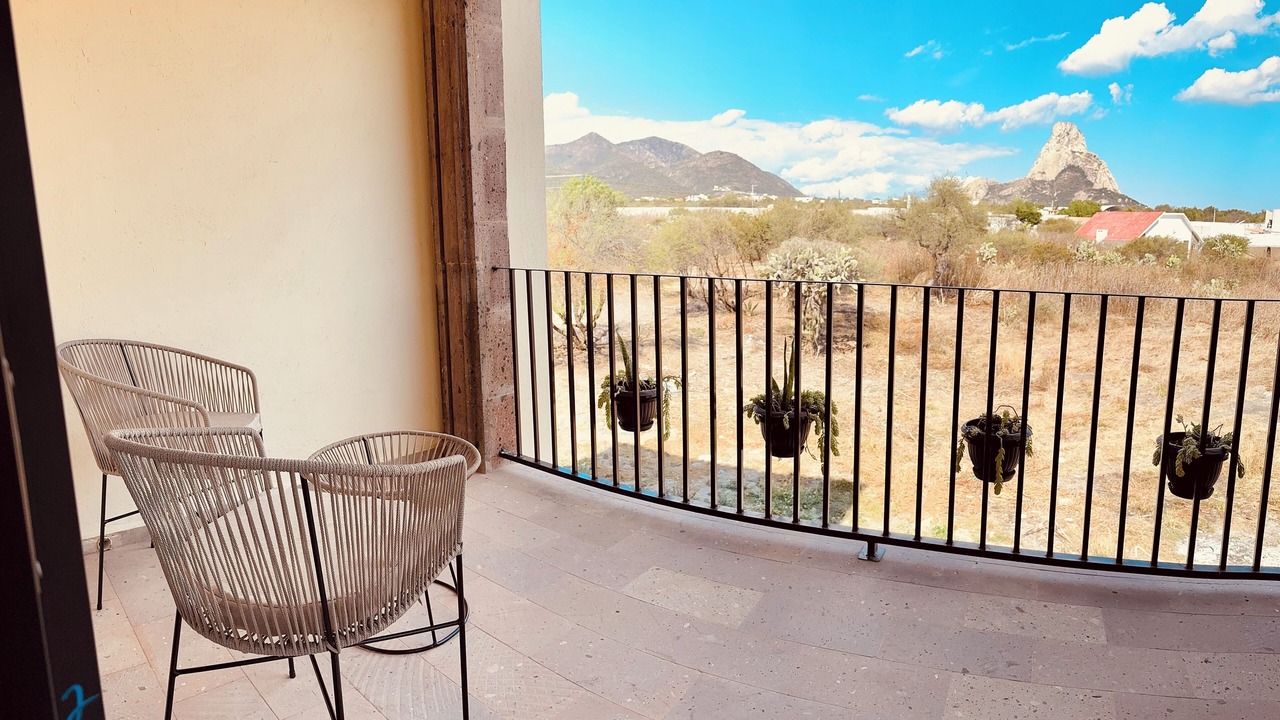 Photo of Patio Balcony in Bernal