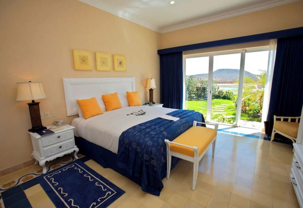 Photo of Bedroom in Cerritos