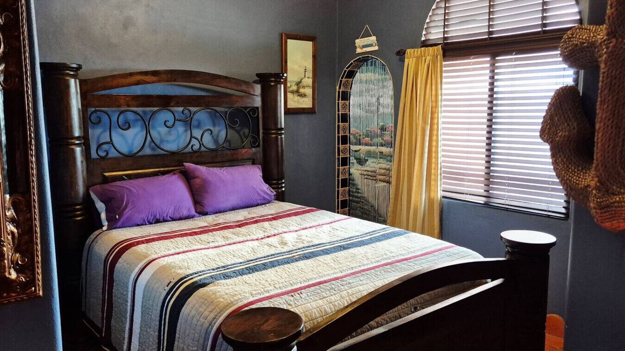 Photo of Bedroom in Laguna Shores