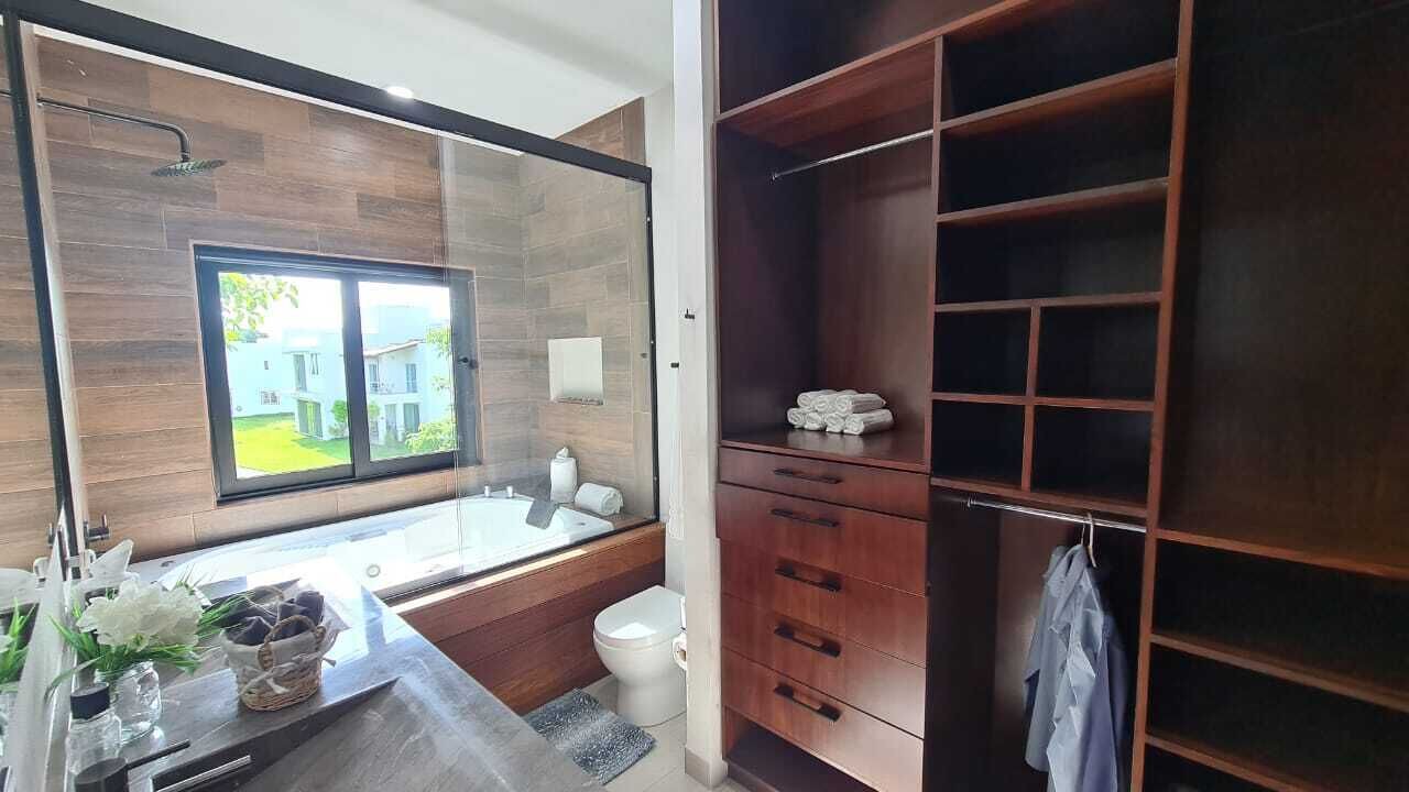Photo of Bathroom in Mezcales