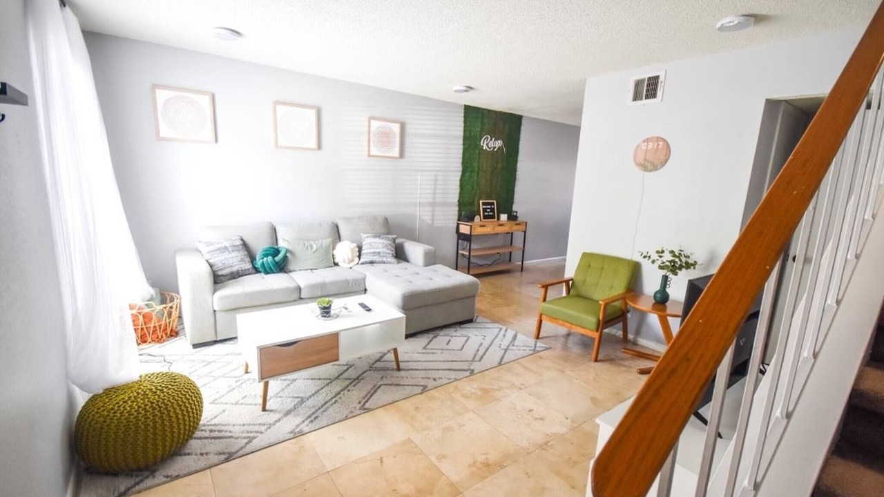 Photo of Livingroom in Leon Valley