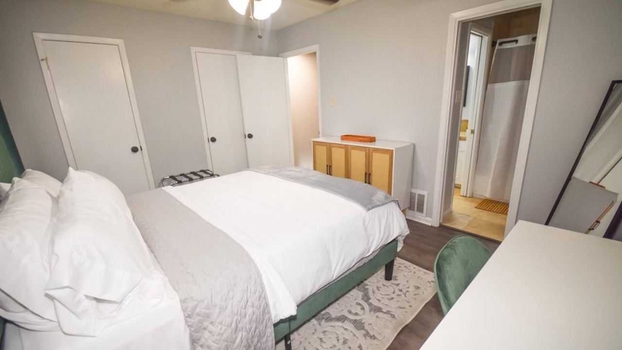 Photo of Bedroom in Leon Valley