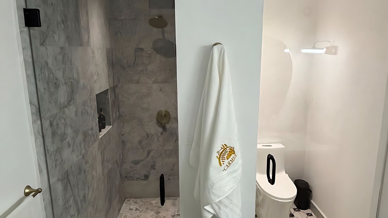 Photo of Bathroom in Santeagueda