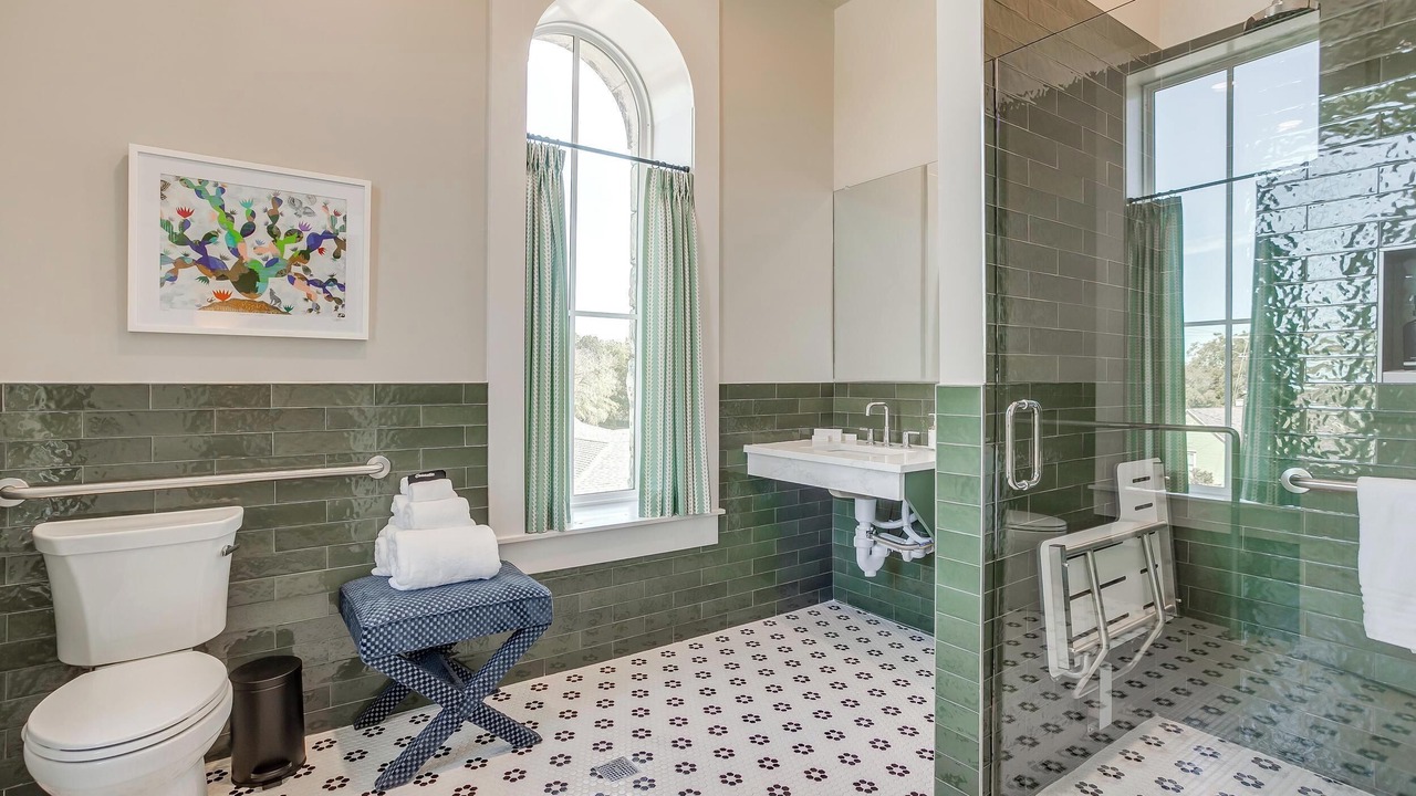 Photo of Bathroom in Granbury