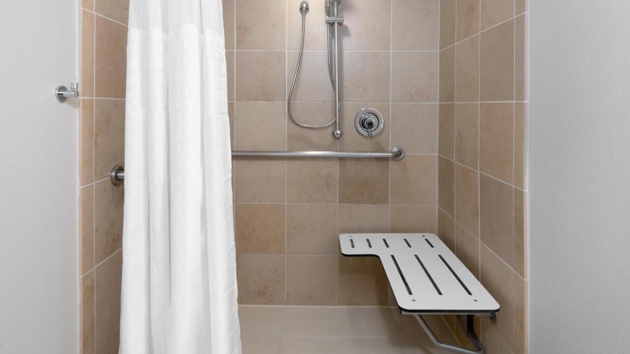 Photo of Bathroom in Park Central