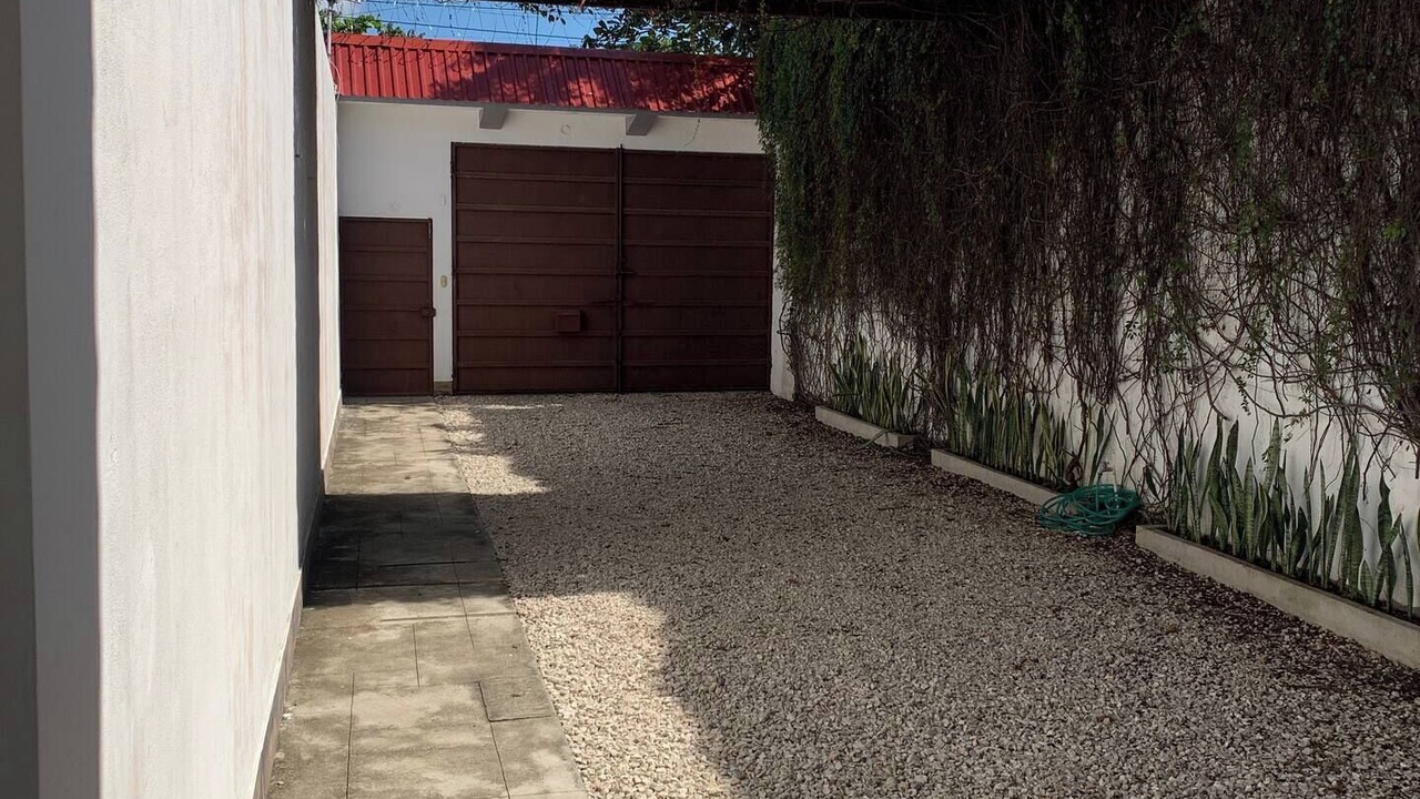 Photo of Outdoor in Flores
