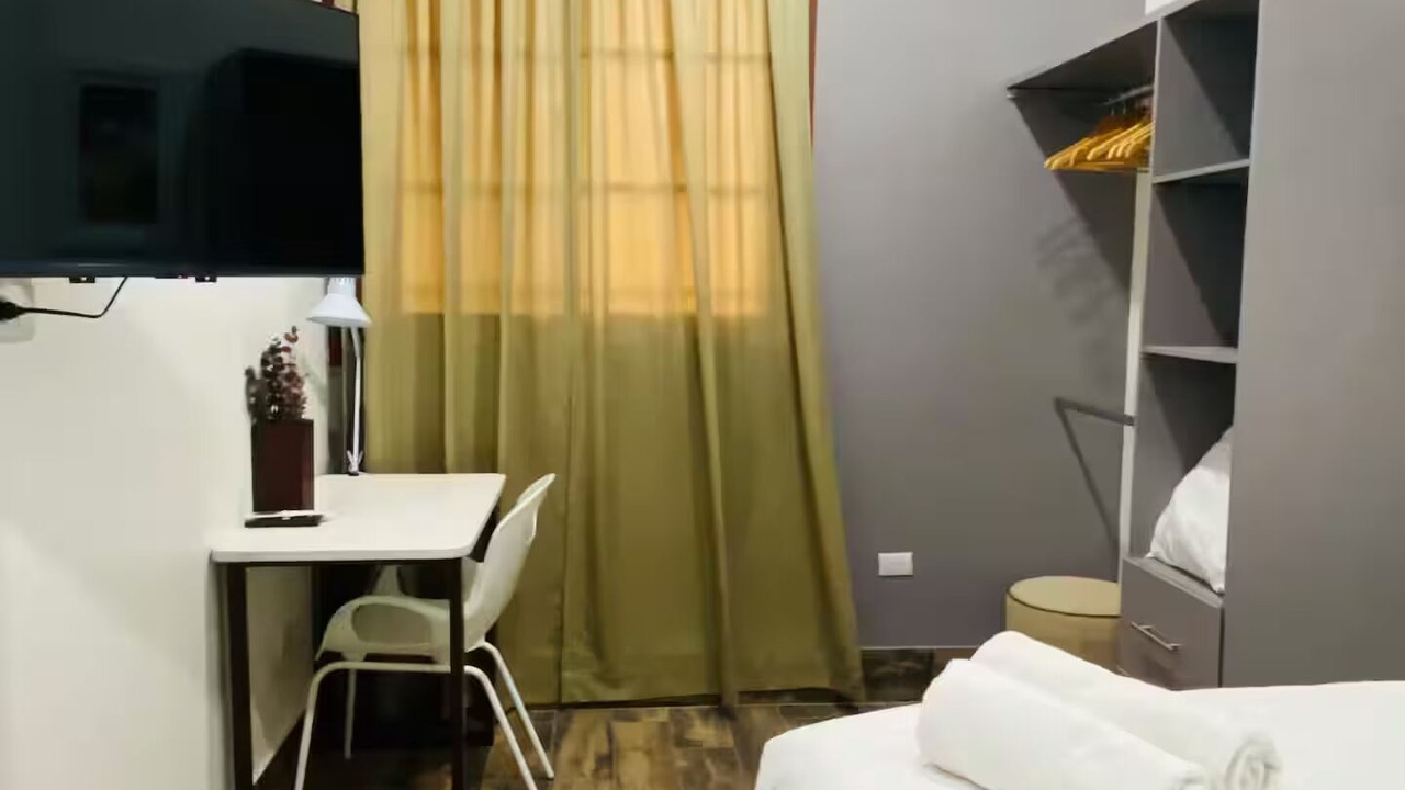 Photo of Bedroom in Flores