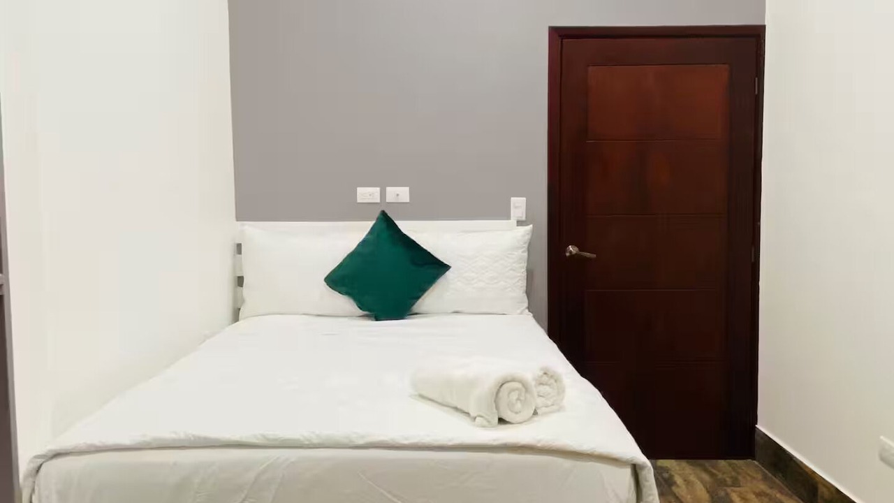 Photo of Bedroom in Flores