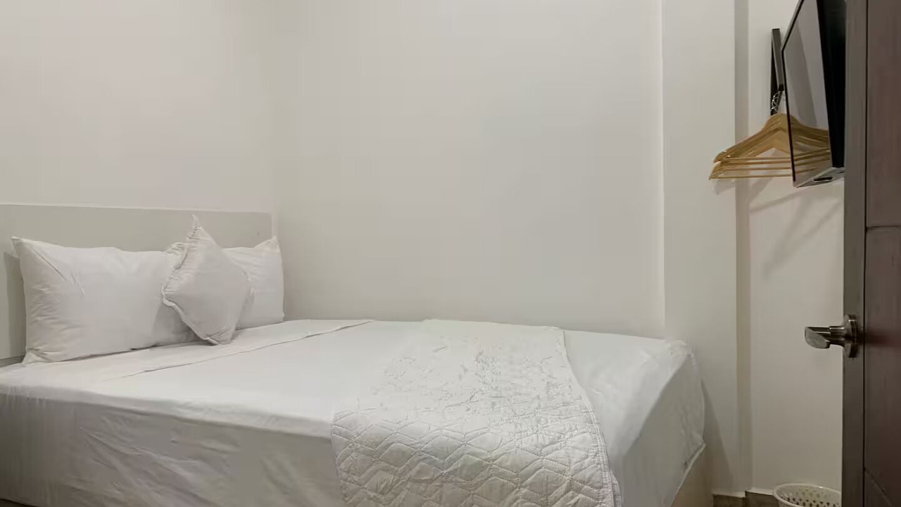 Photo of Bedroom in Flores