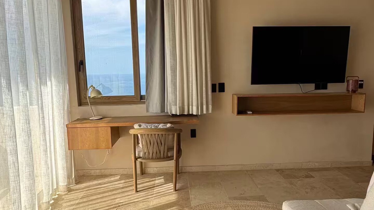 Photo of Livingroom in North End