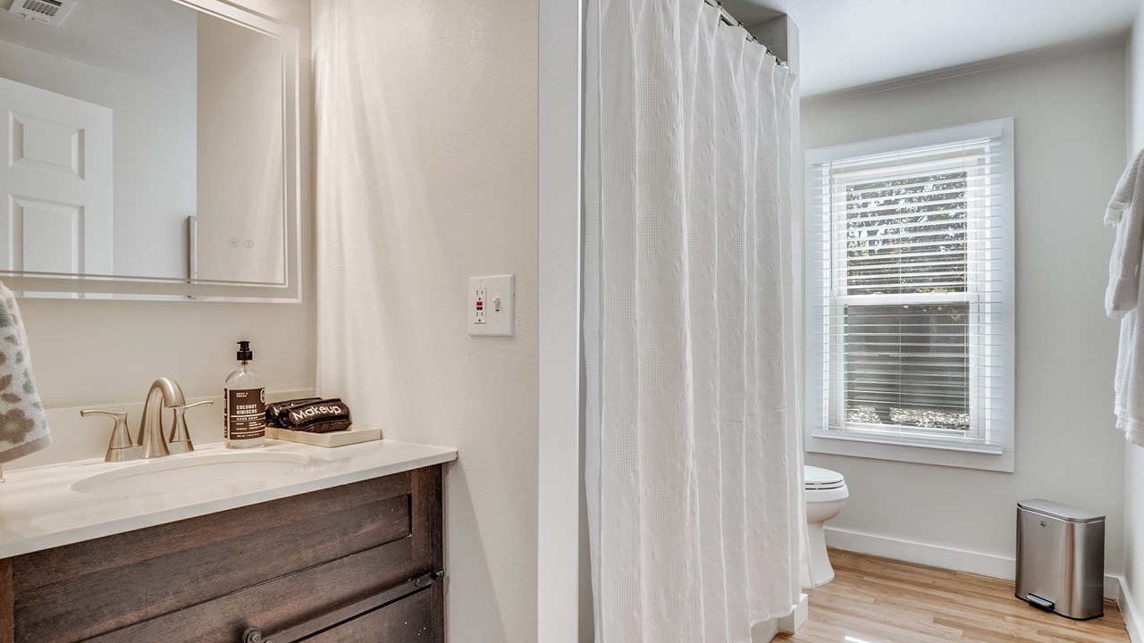Photo of Bathroom in Granbury