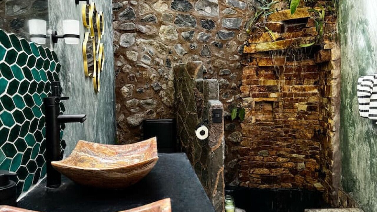Photo of Bathroom in San Lucas Toliman