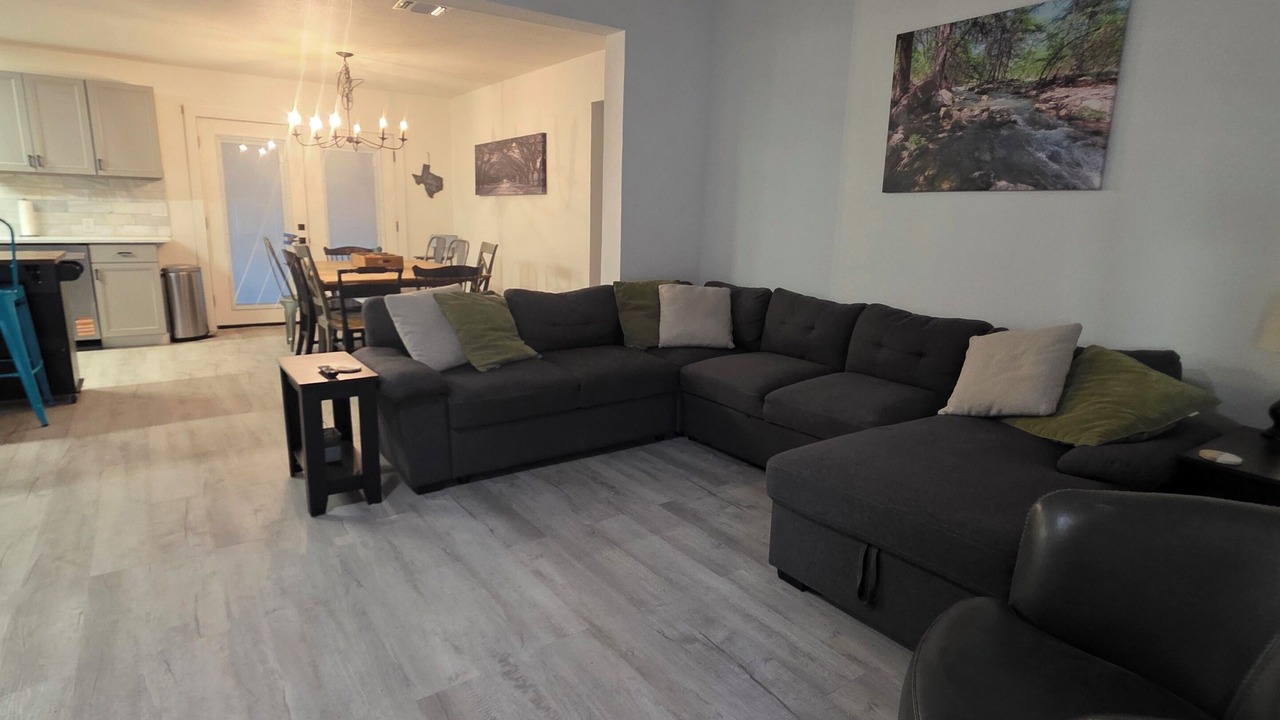 Photo of Livingroom in Kerrville