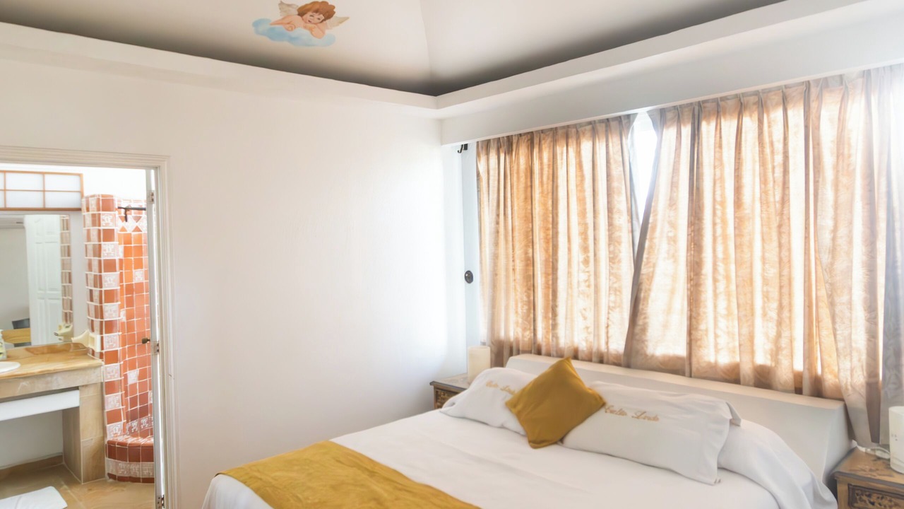 Photo of Bedroom in Las Brisas