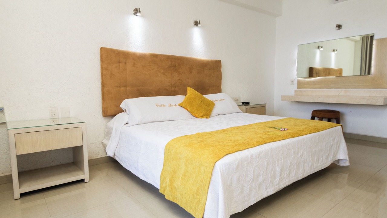 Photo of Bedroom in Las Brisas