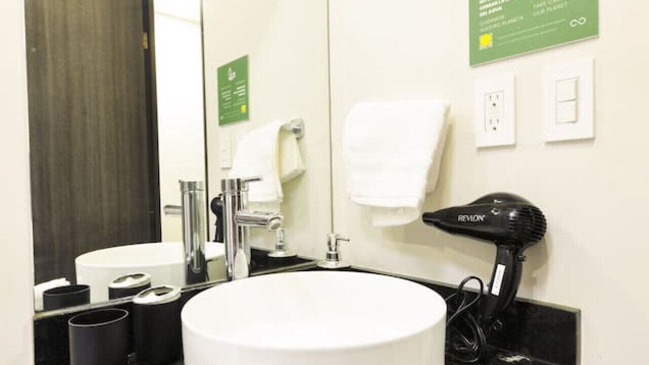 Photo of Bathroom in Monterrey Municipality