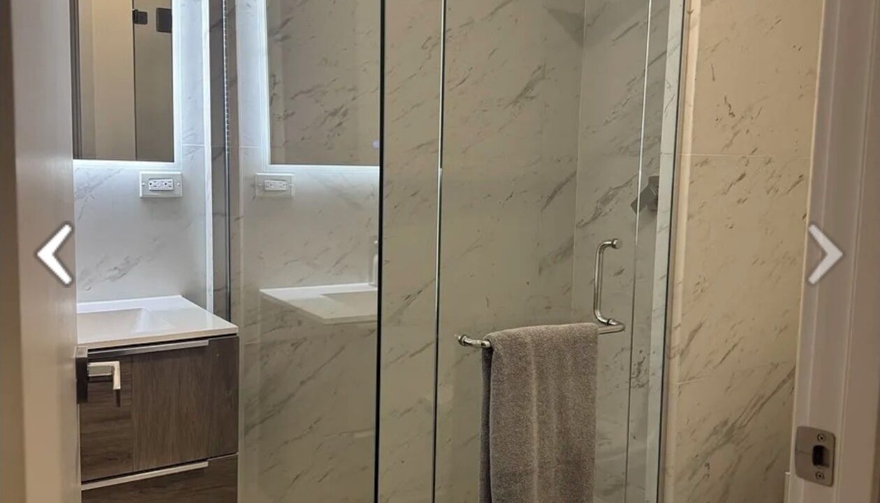 Photo of Bathroom in La Joya