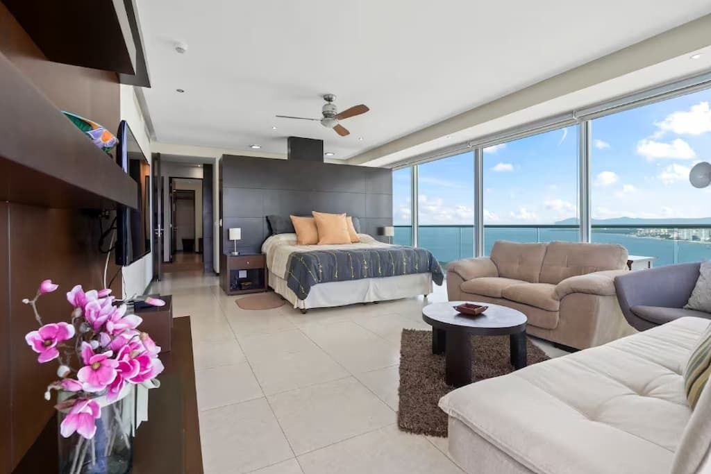 Photo of Bedroom in South Hotel Zone
