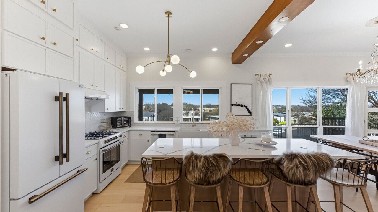 Photo of Kitchen in Barton Hills