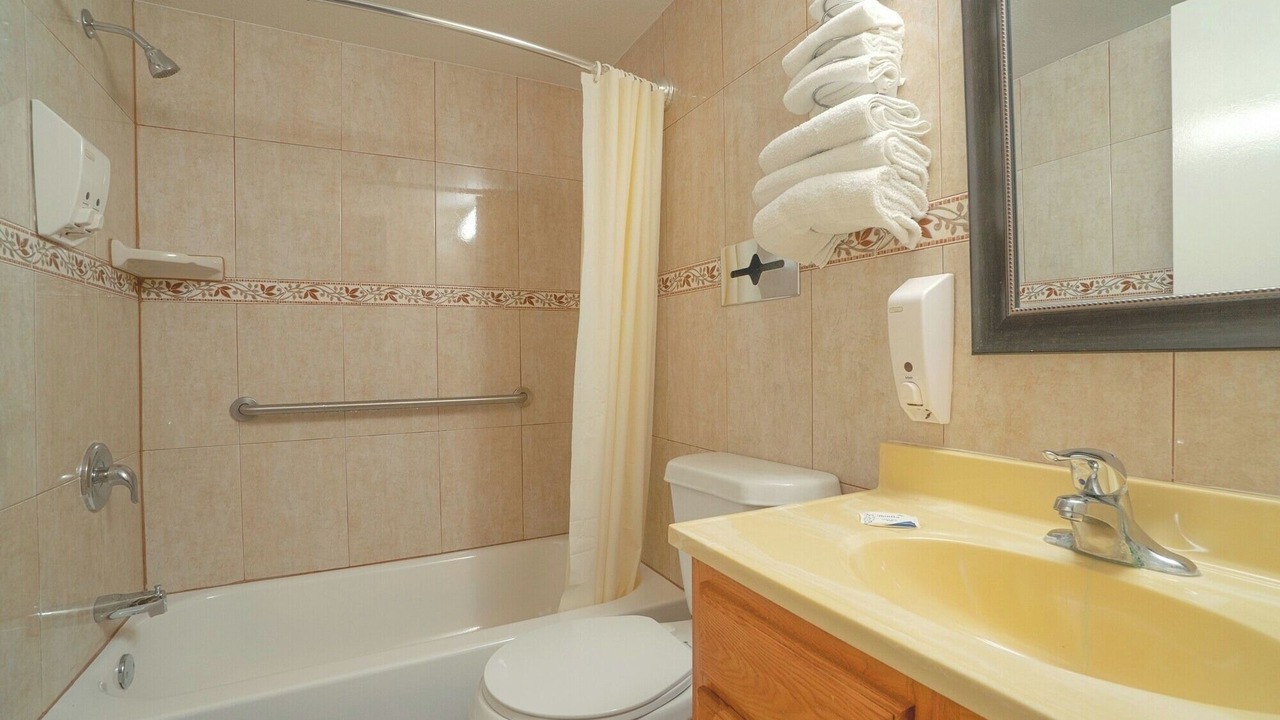 Photo of Bathroom in Weslaco