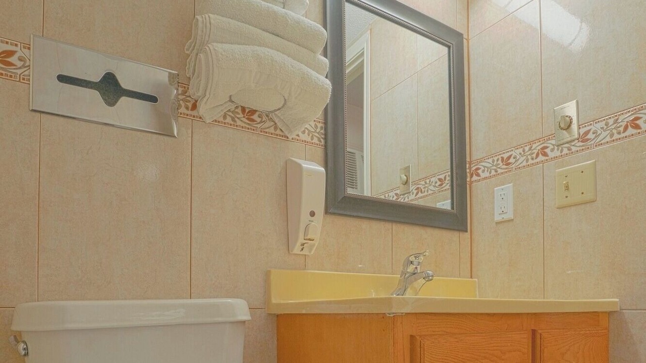 Photo of Bathroom in Weslaco